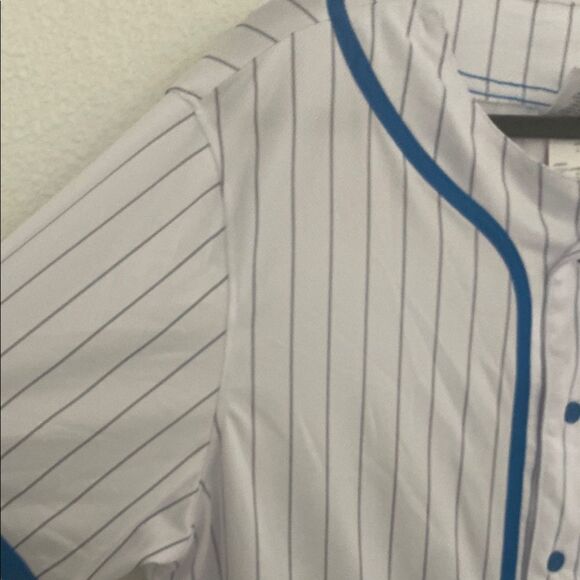 NWT- Budweiser Blue-Trimmed Striped baseball Jersey- Size large - Picture 5 of 10